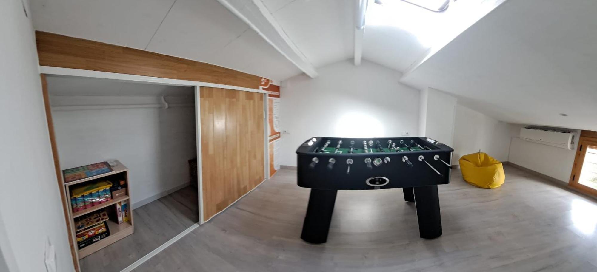 Dinosaur House Apartment Coll de Nargó Екстериор снимка